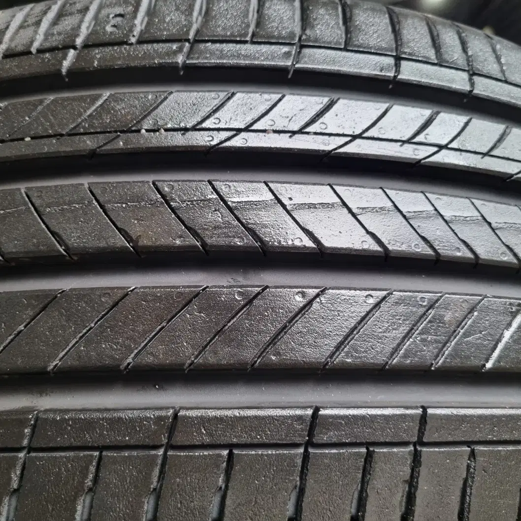 [인천중고타이어]225/40R19 한국타이어 벤투스S2AS 2254019