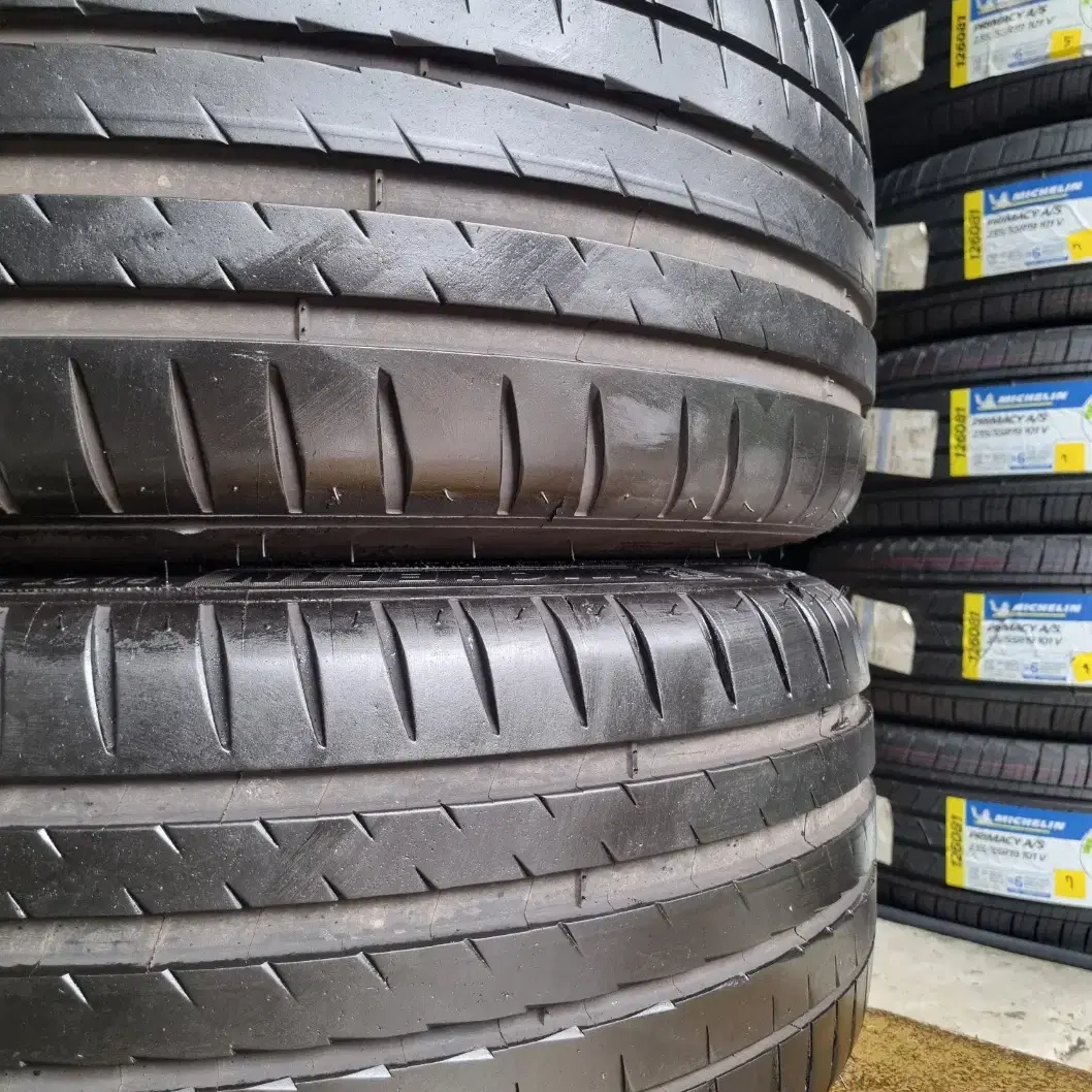 [인천중고타이어] 225/40R18 미쉐린파일럿스포츠4 중고2254018