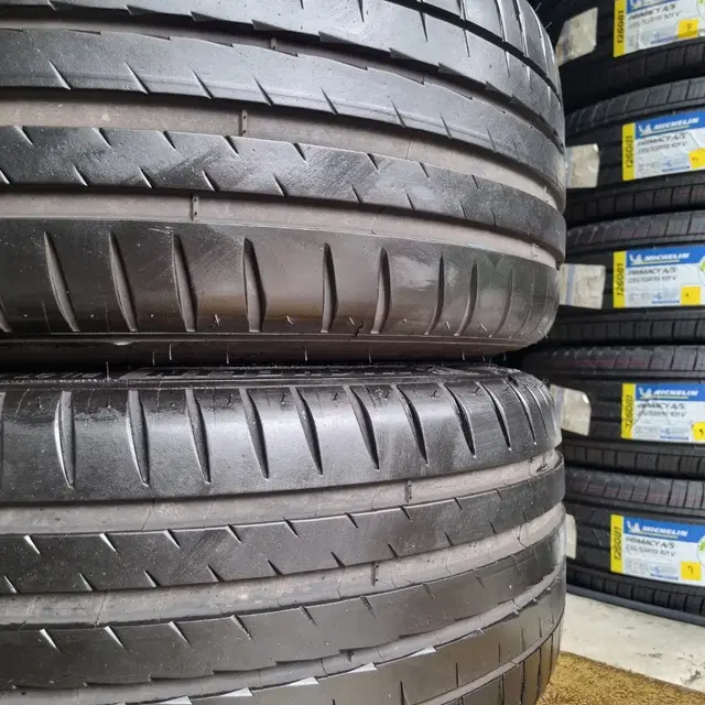 [인천중고타이어] 225/40R18 미쉐린파일럿스포츠4 중고2254018