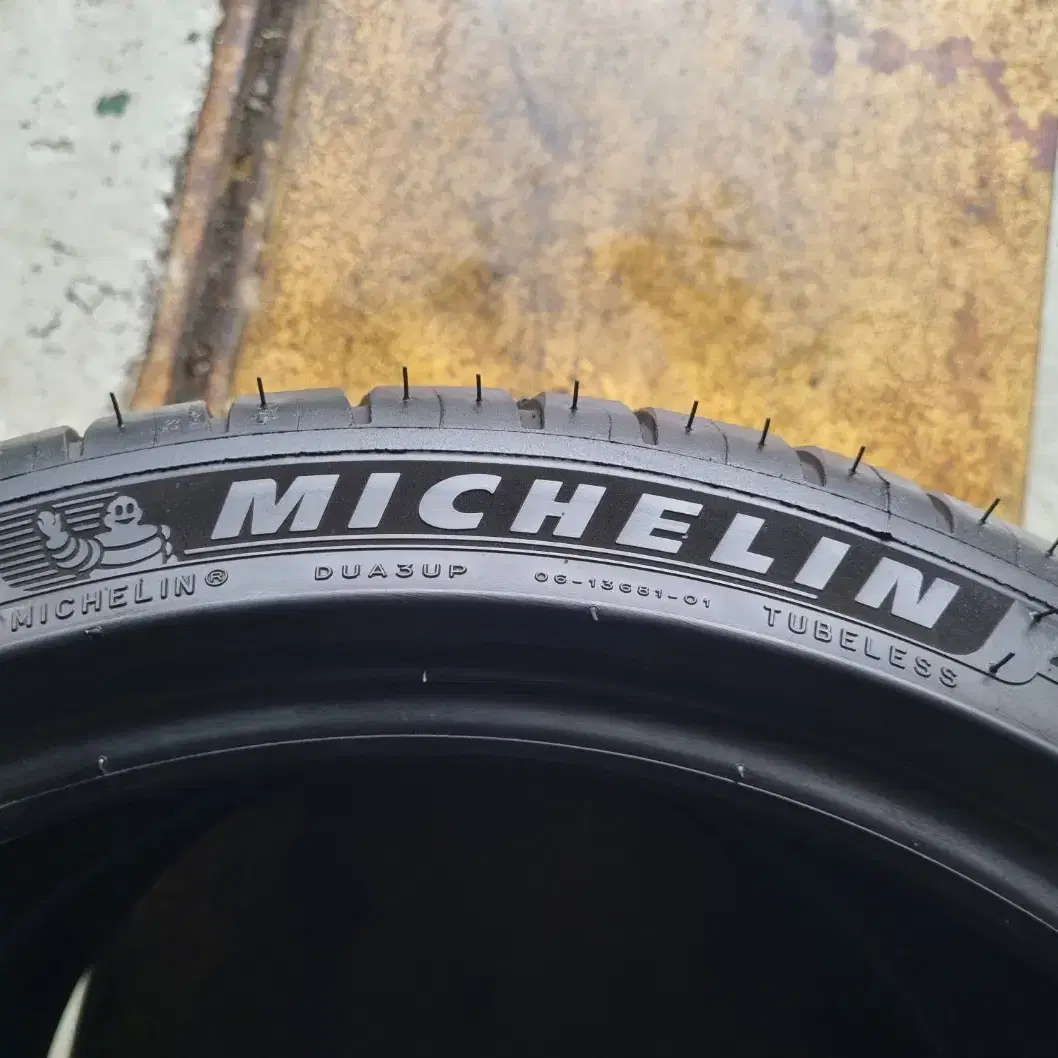 [인천중고타이어] 225/40R18 미쉐린파일럿스포츠4 중고2254018