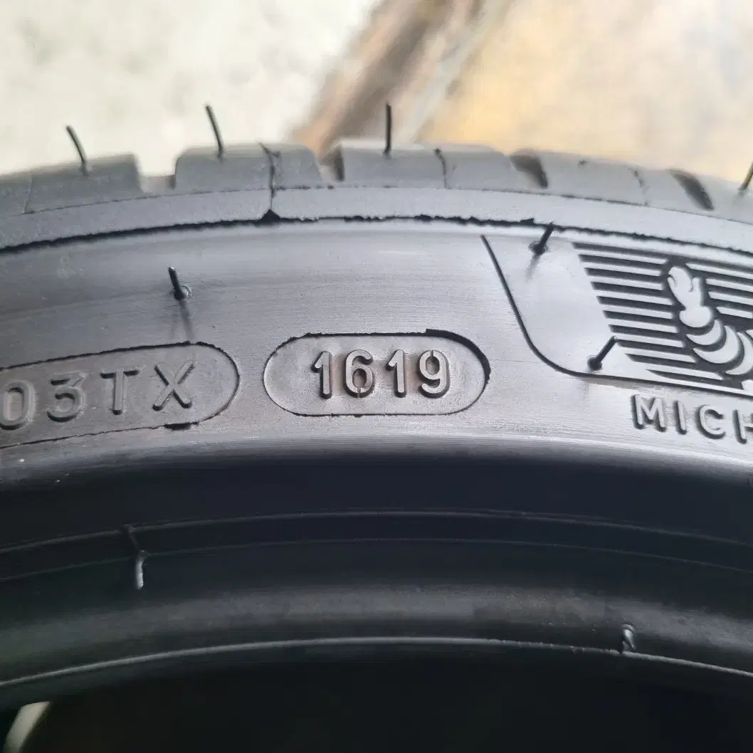 [인천중고타이어] 225/40R18 미쉐린파일럿스포츠4 중고2254018