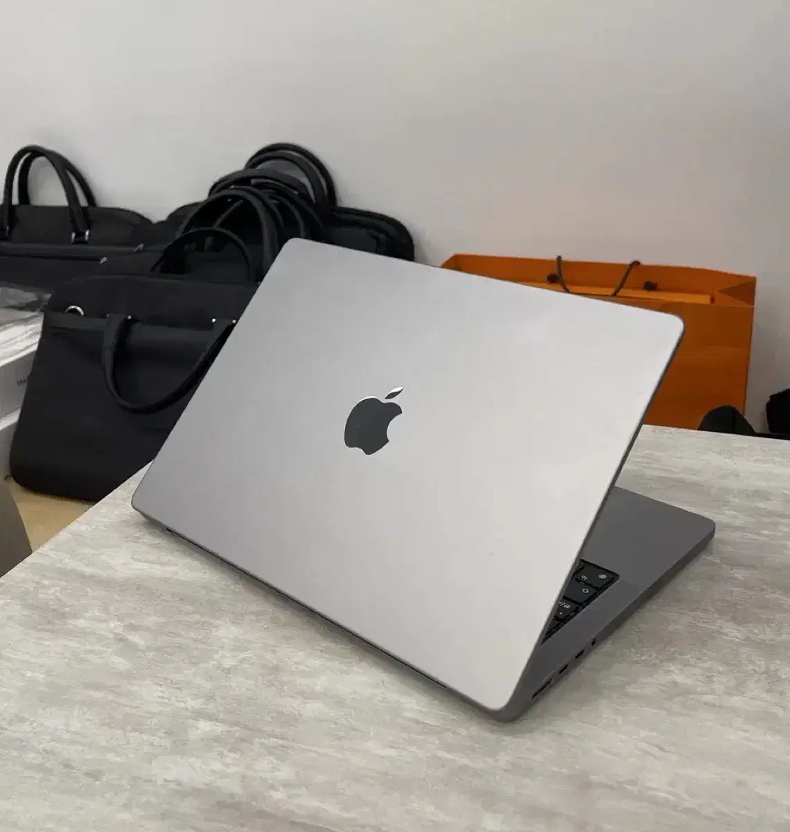 맥북프로 m1 pro 14인치 10코어/16코어GPU 노트북 cto