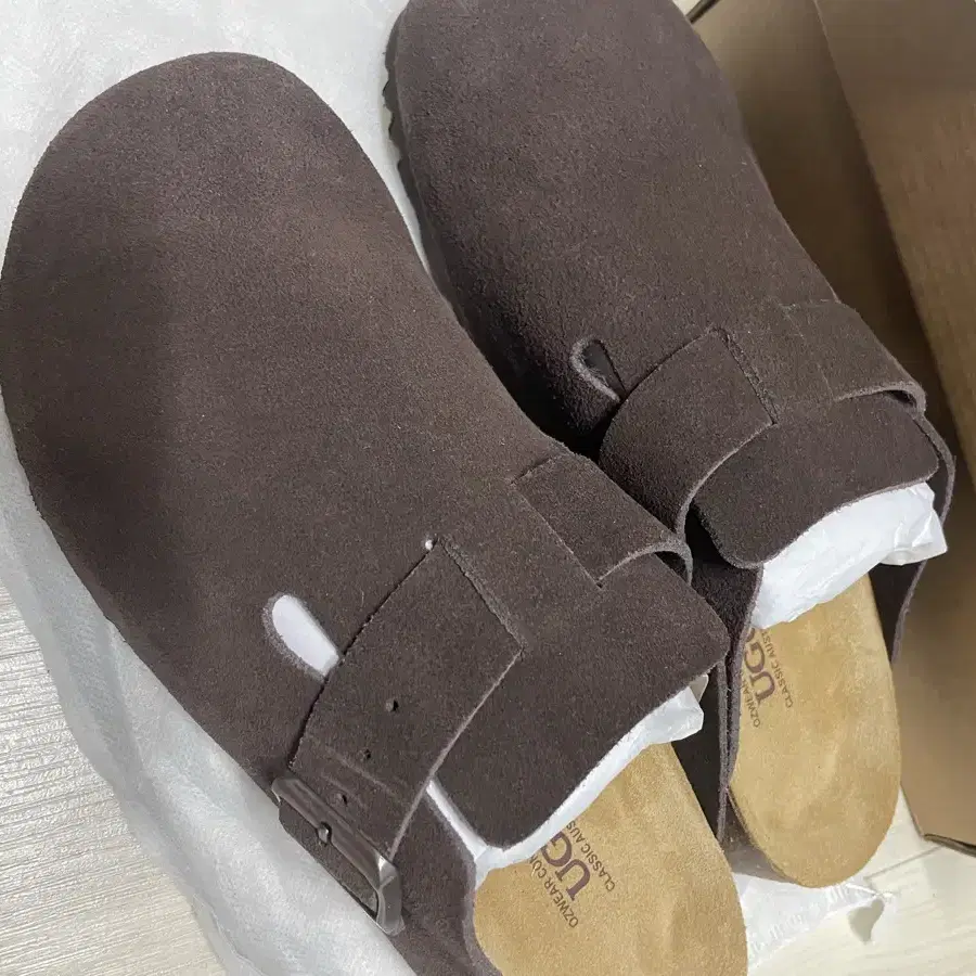 Ugg 보스턴 250