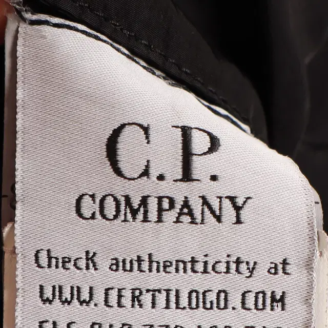 씨피컴퍼니 CP COMPANY 아노락 바람막이 자켓