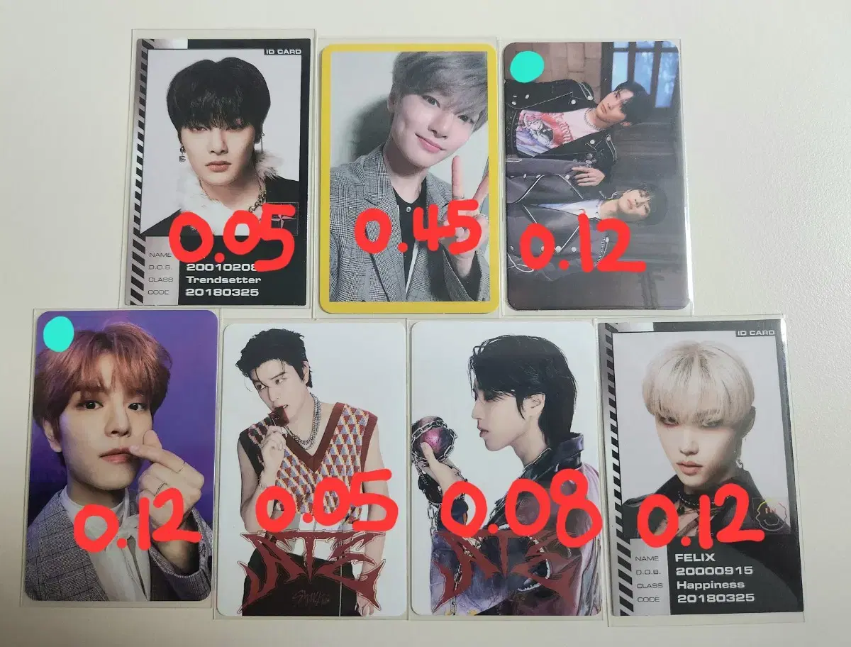 dumwangchang)skz photocard wts han lee know i.n felix changbin bang chan