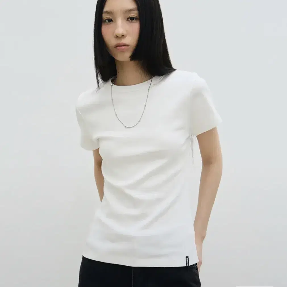 닉앤니콜 반팔티 MINIMAL MODERN HALF TOP PACKAGE