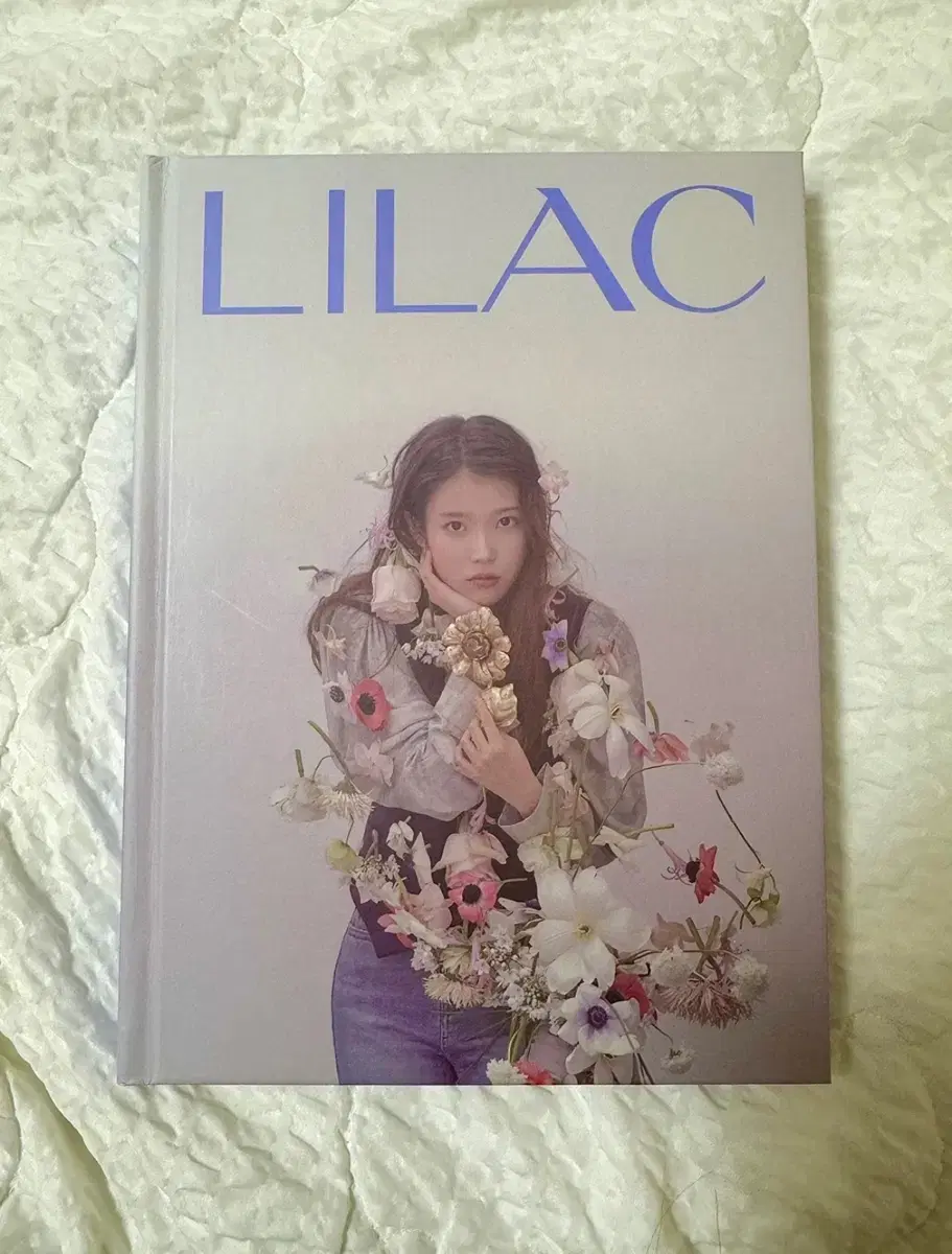 IU Lilac Photobook