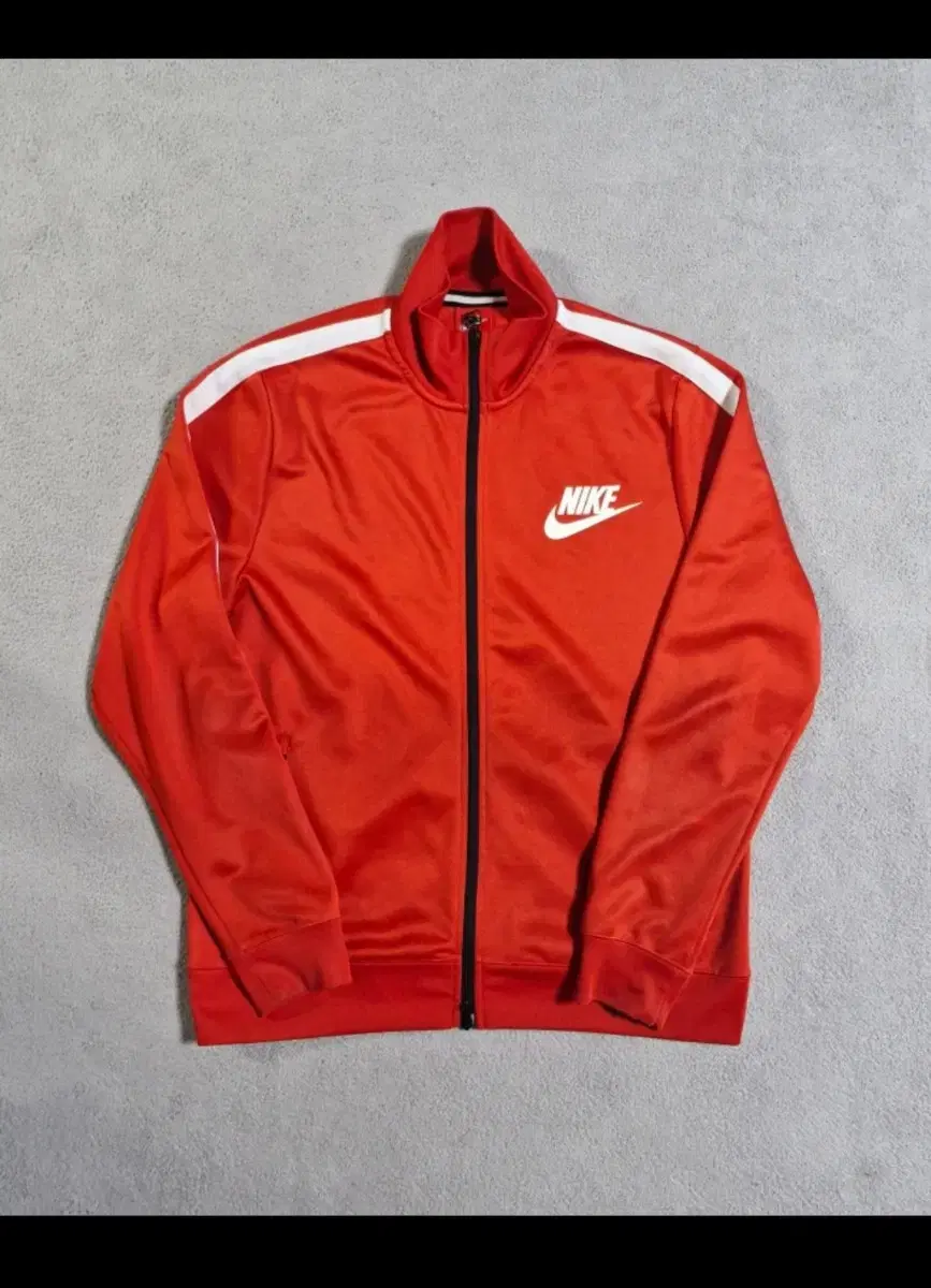 Nike Training Zip Up XL