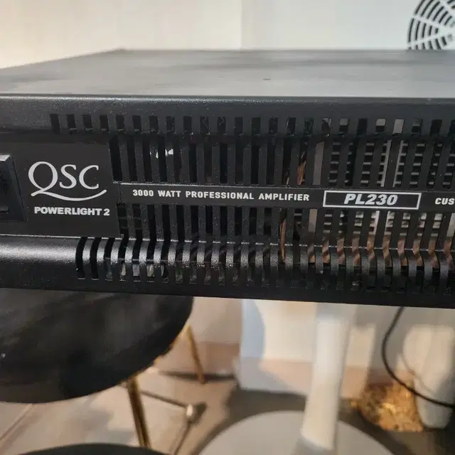 QSCPL230. 앰프1800w