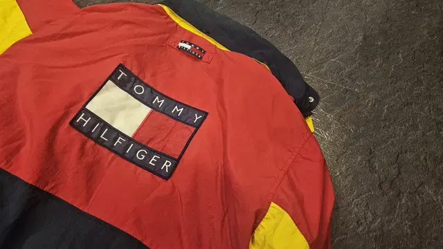 올드스쿨 90s TOMMY 타미힐피거 잠바 점퍼 바람막이 올드스쿨 빈티지