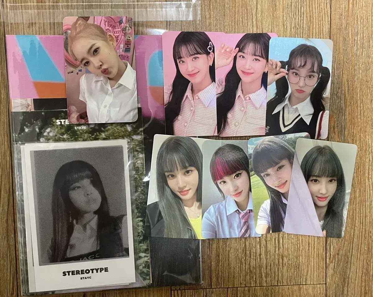 전부2만원))stayc photocard unreleased photocard postcard 색안경앨범구성품 bulk