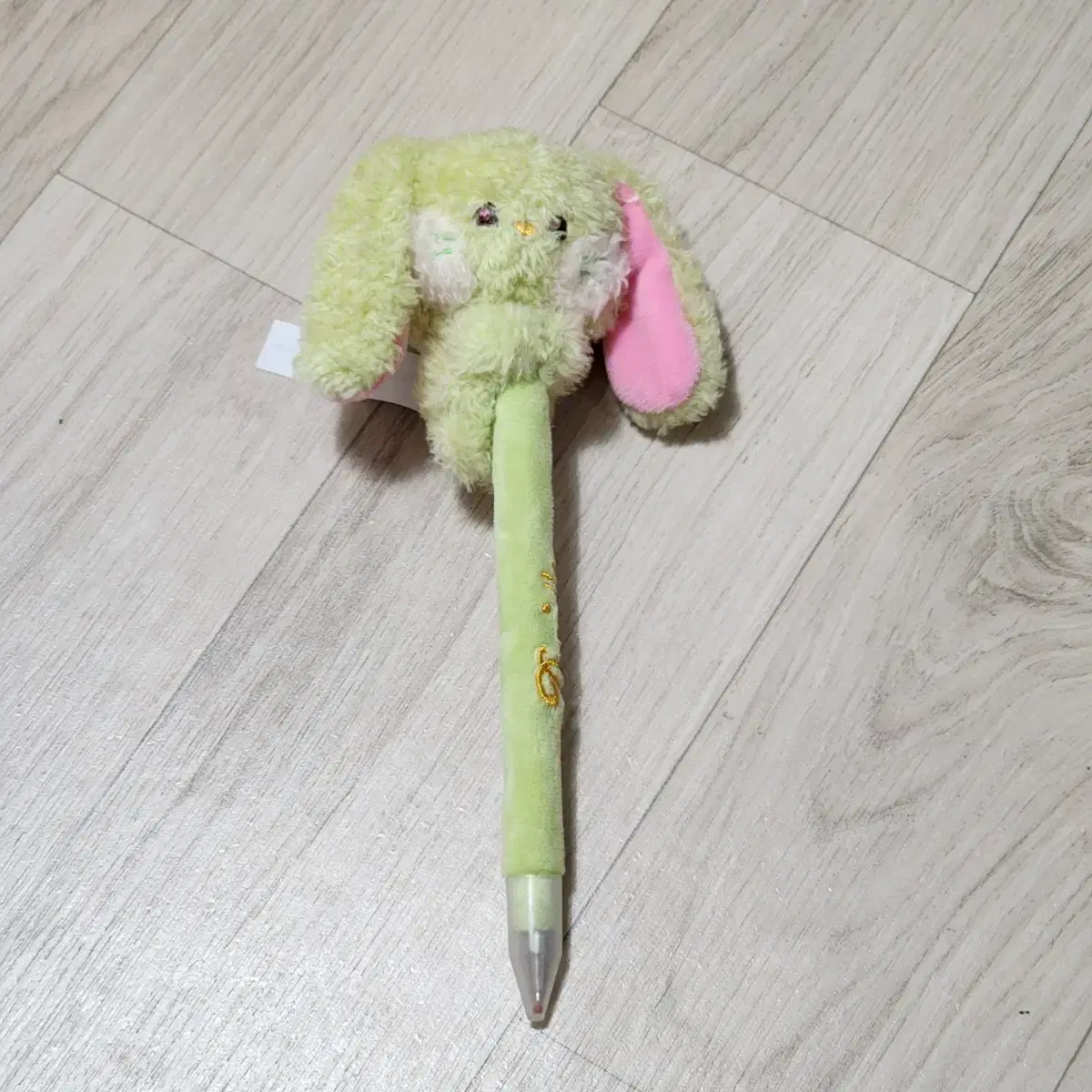 New Jeans bunini plush ballpoint pen green danielle