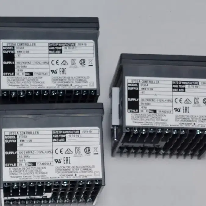 YOKOGAWA UT35A-NNN-11-UN/RT 요코가와 온도조절기