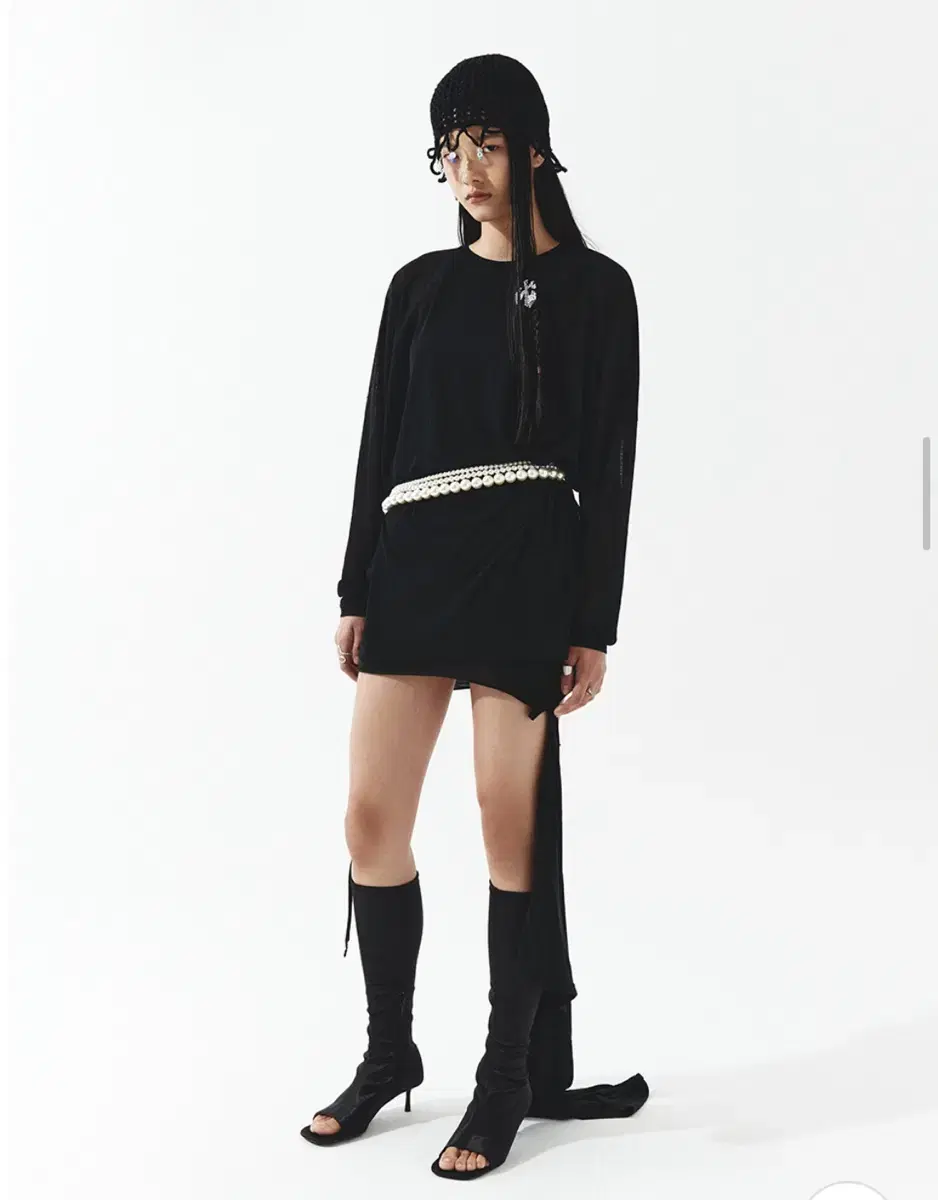 LEEY 엘이이와이 SHEER OVERSIZE KNIT BLACK