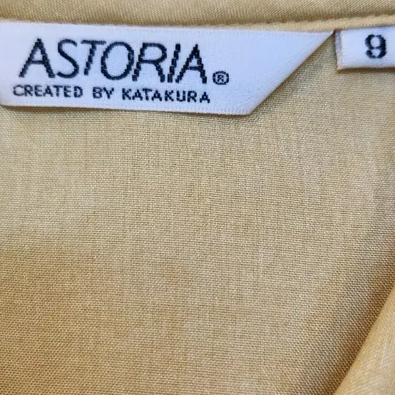 ASTORIA 블라우스