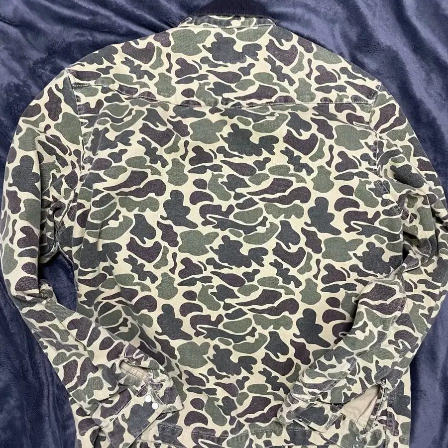 stussy workgear camo jacket