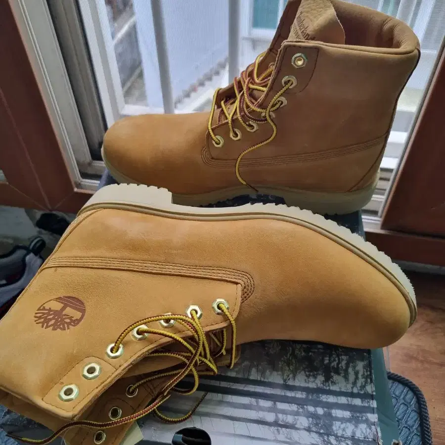 팀버랜드 뉴맨 워터프루프 부츠 Wheat Nubuck