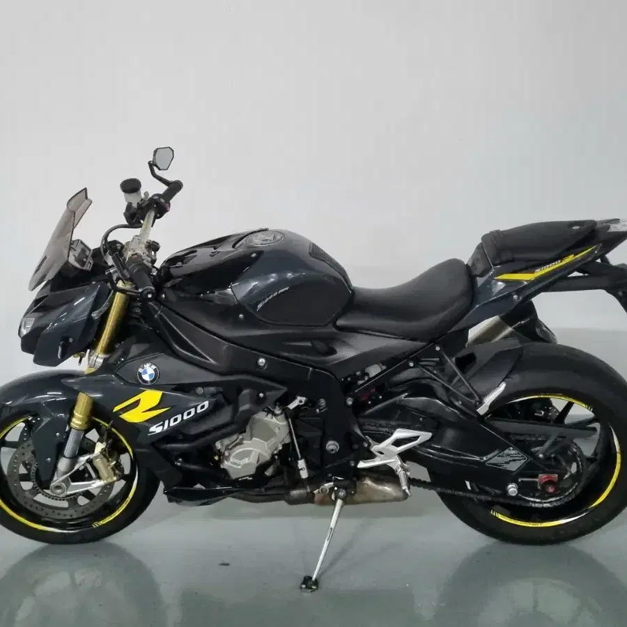 BMW S1000R ABS PRO 모델 판매합니다