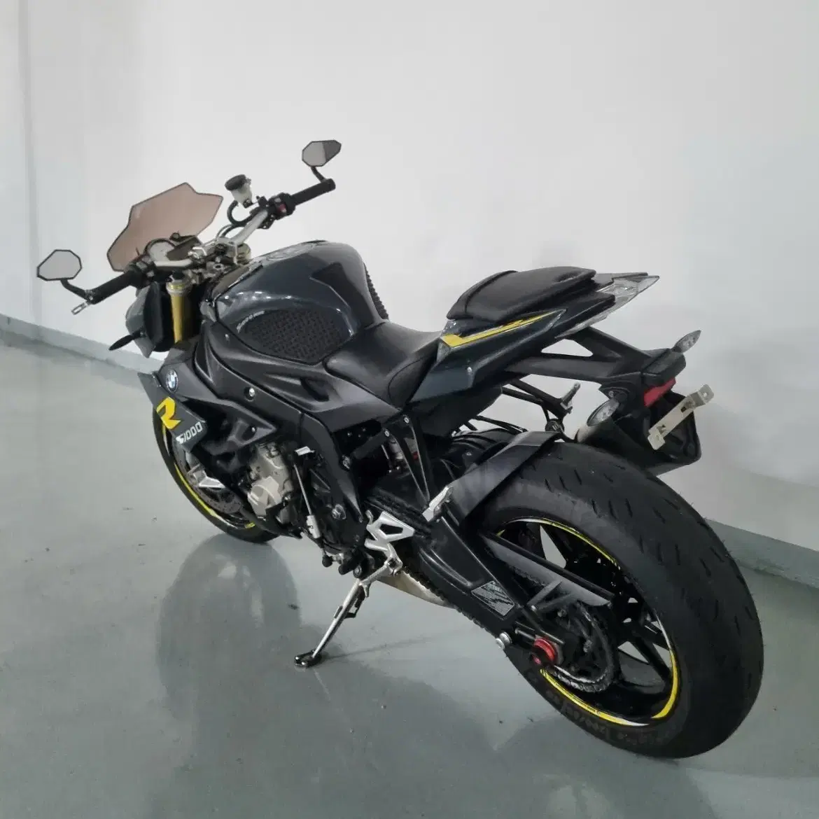 BMW S1000R ABS PRO 모델 판매합니다