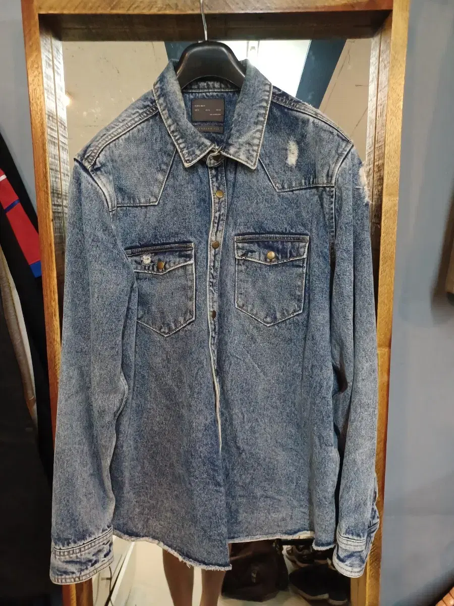 Zara Western Damage Denim Shirt Jacket XL