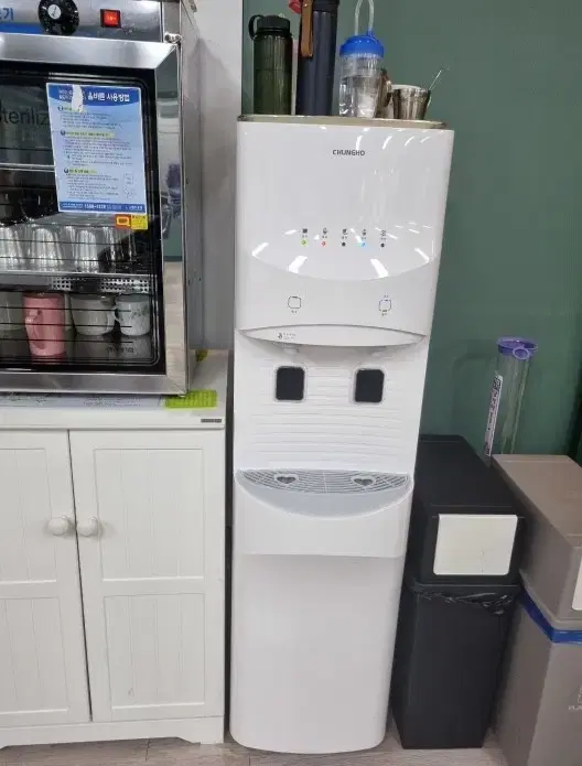 Hot and cold water purifiers