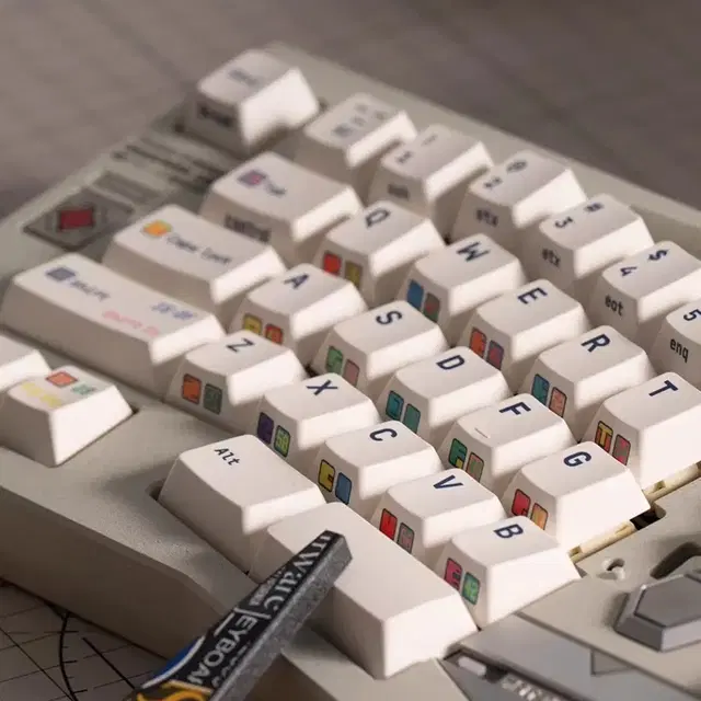 c64 커스텀 키보드 키캡