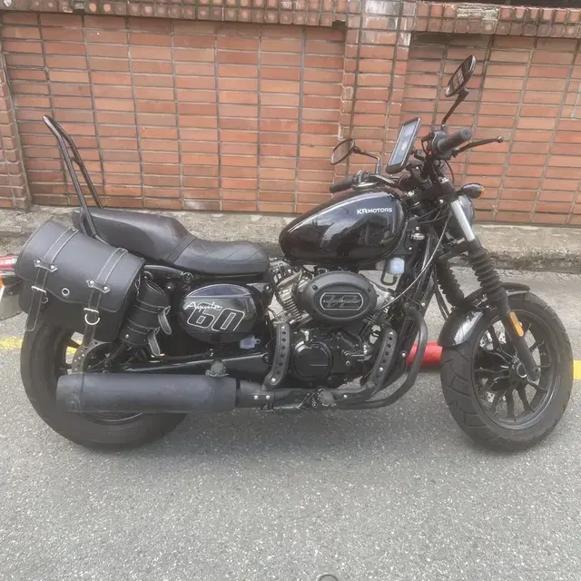 부산 아퀼라 125cc 바이크