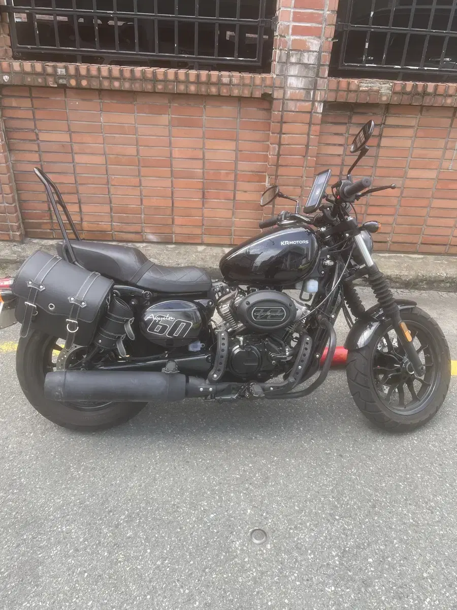 부산 아퀼라 125cc 바이크