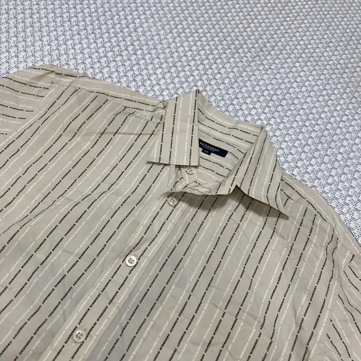 Burberry Japanese Logo Pattern Short Sleeve Shirt Vintage Amekaji