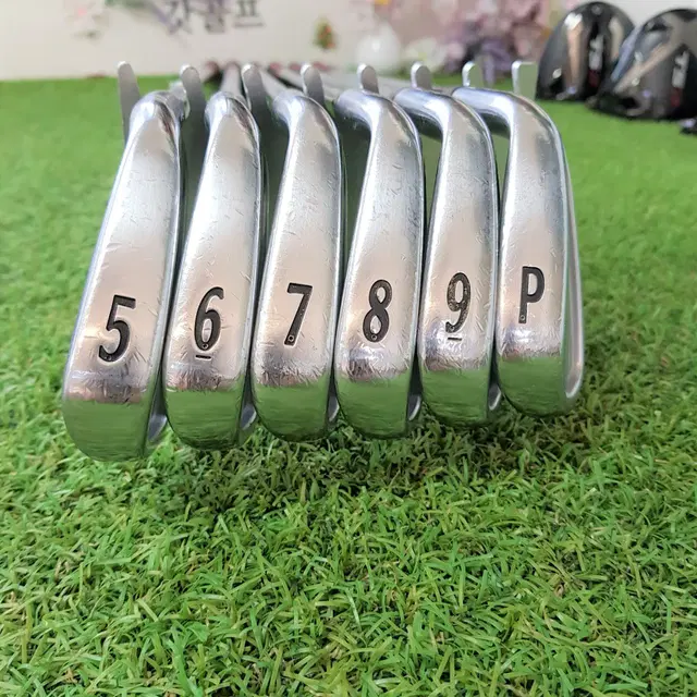 타이틀리스트 714CB FORGED 다이나믹골드S200