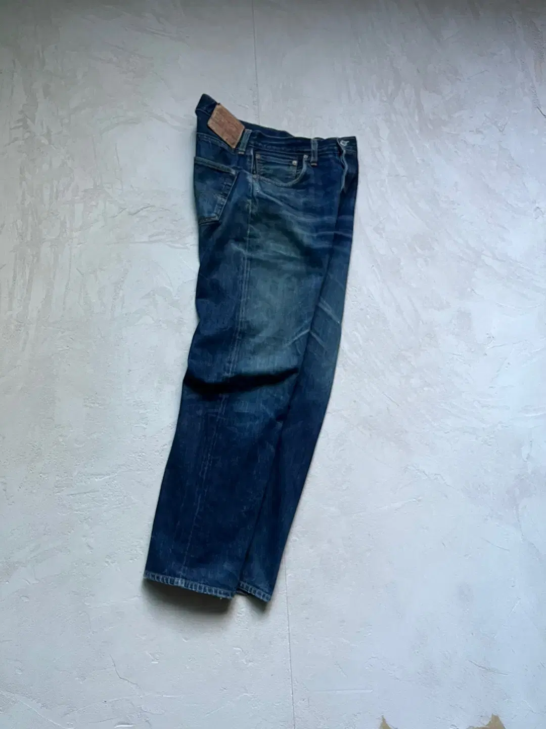 32) Levi's 501XX Valencia Factory Denim