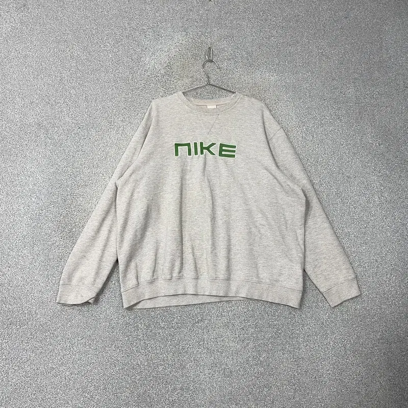 Nike Retro Logo Sweatshirt Man-to-man L