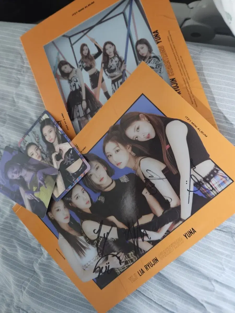 itzy itzy wannabe 수록 album 칠필 sign bimae photocard