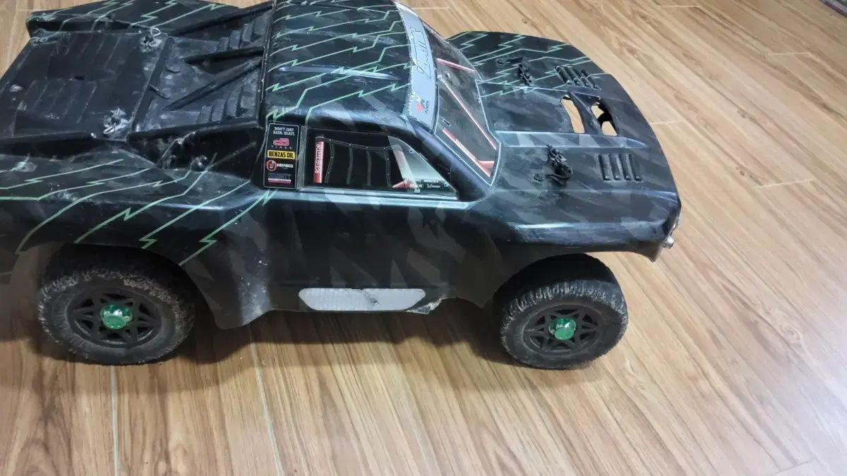 Arma Senton 1/10 RC Car Full Set