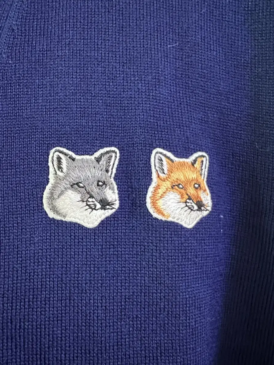 Maison Kitsune Double Fox Cardigan L