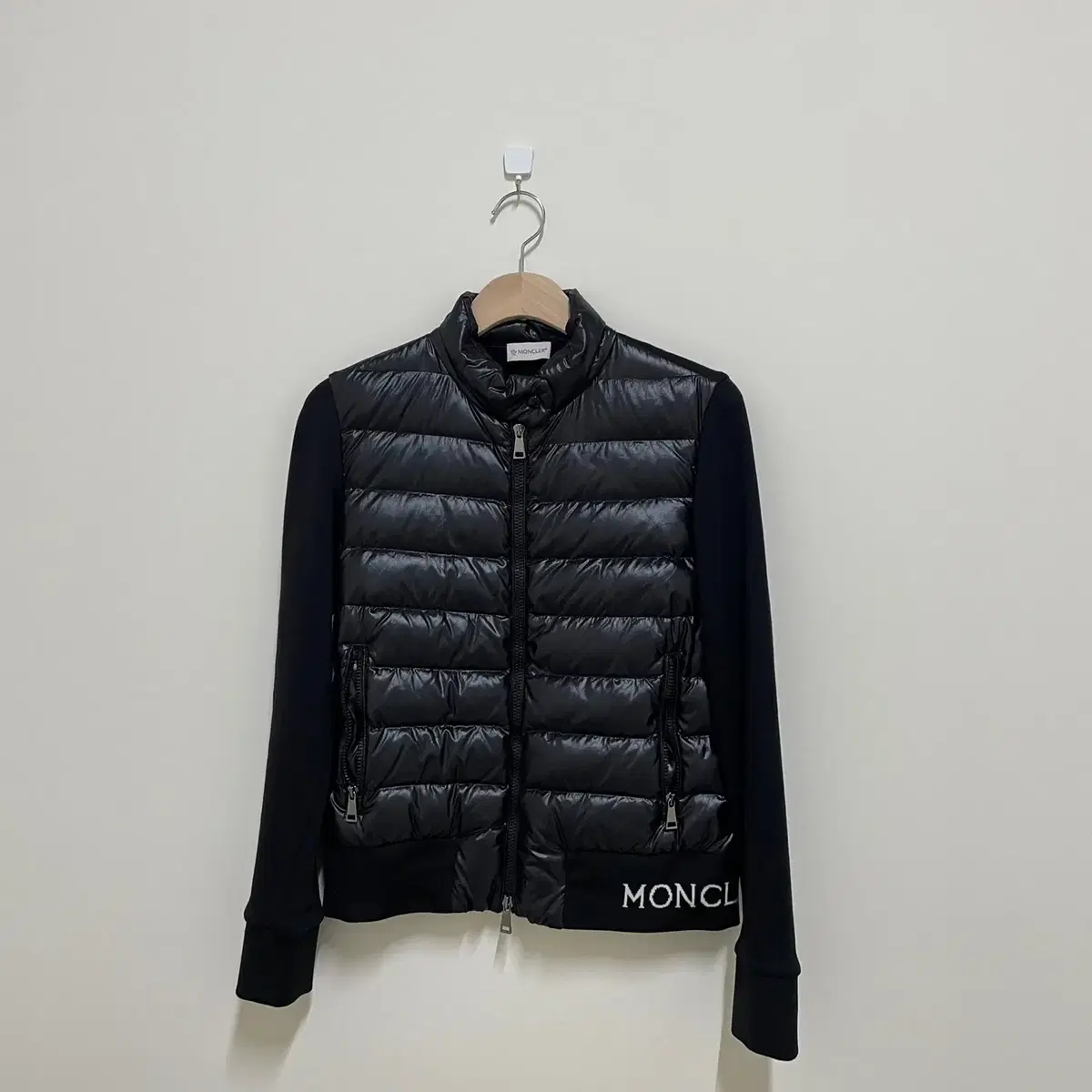 Moncler Tricot Glossy Women's Knit Padding