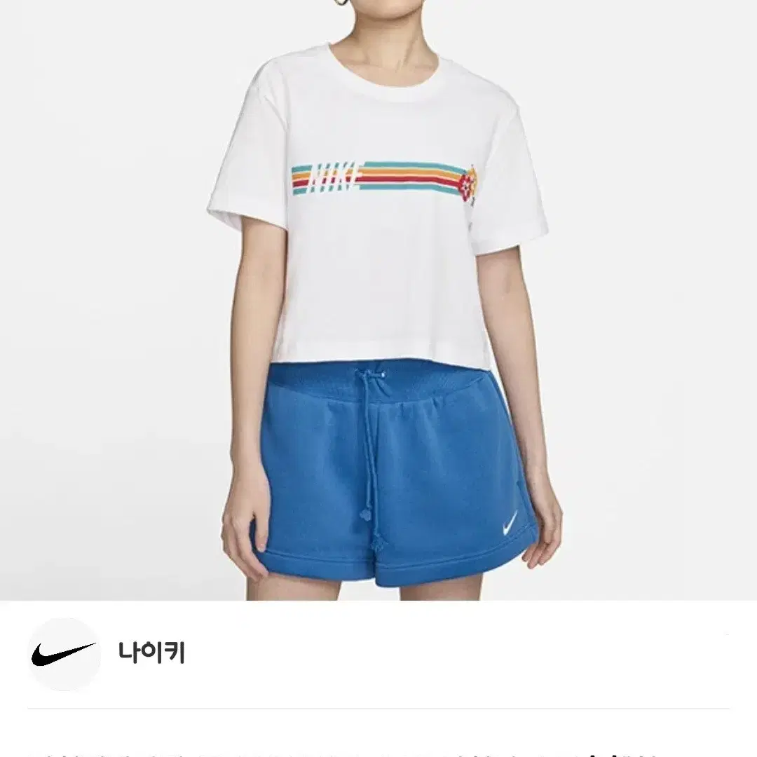 NIKE 2024년 나이키  루즈핏 크롭 티셔츠 / 여 85