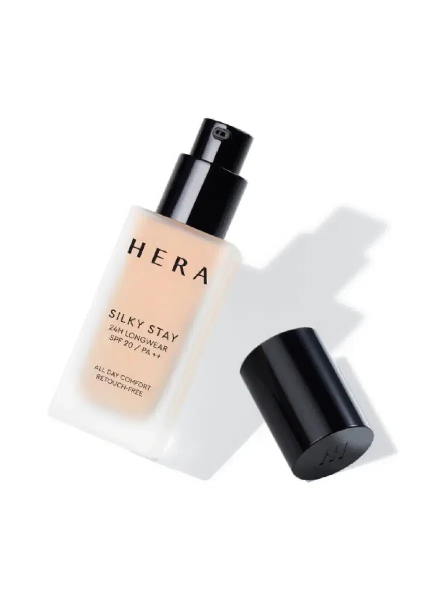 HERA Silky Stay Foundation