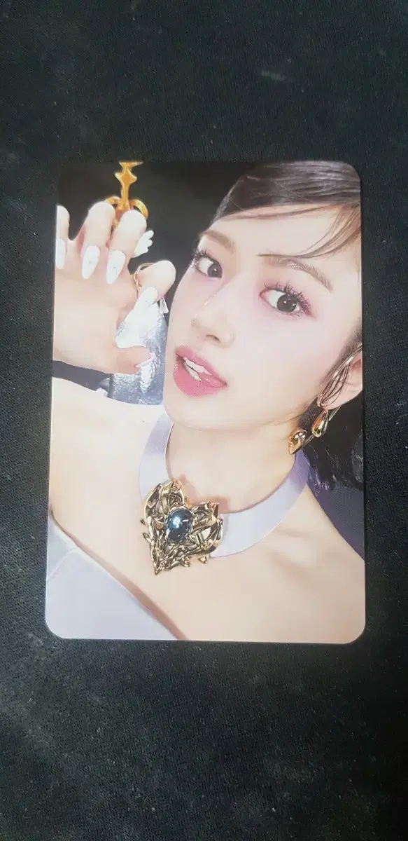 Ive switched to yujin photocard to sell