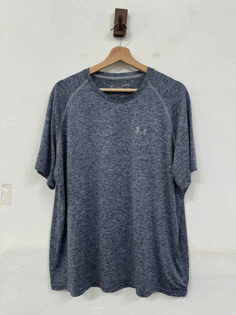 (XL) Under Armour Functional Vahn Tee