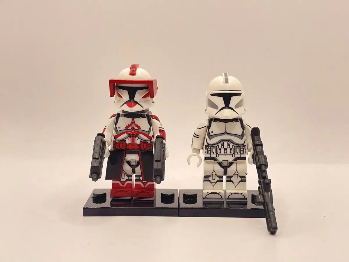 2 LEGO (compatible) Star Wars figures