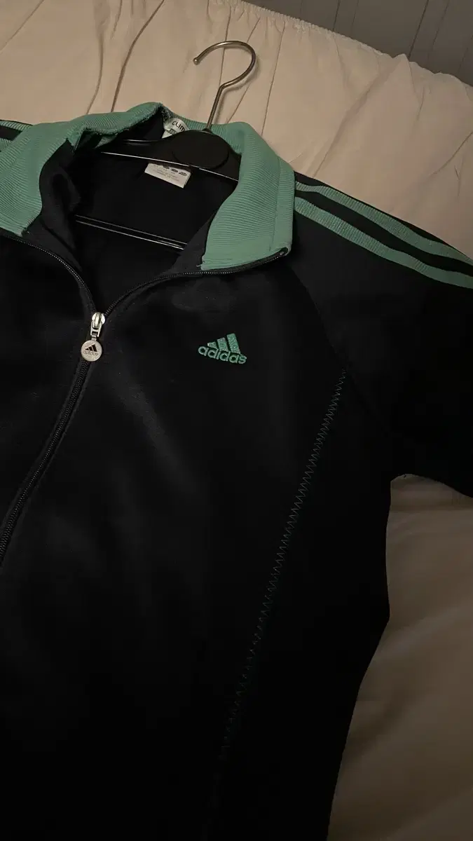 Adidas jersey (glitter)