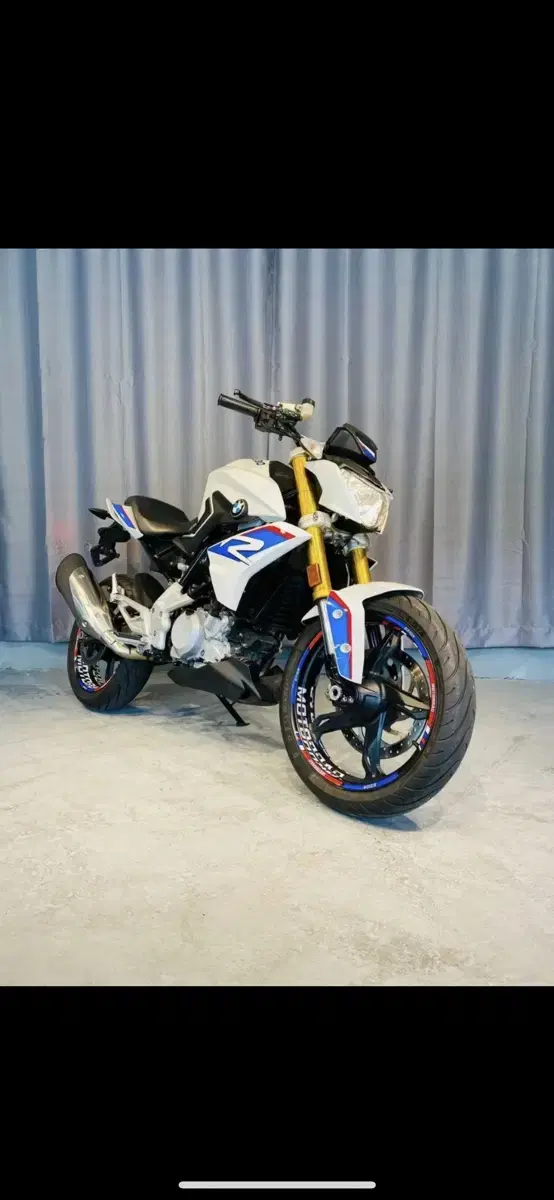 BMW G310R