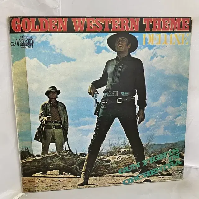 GOLDEN WESTERN THEME LP / AA1179