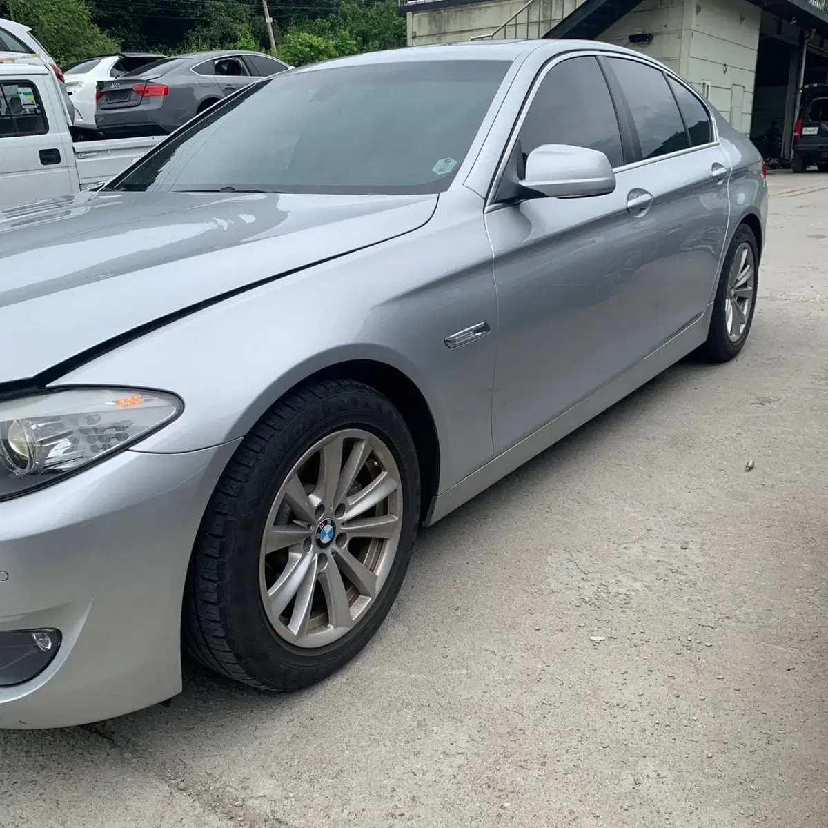 BMW 520D F10 U23027 2011년식 전기형 분해 판매합니다