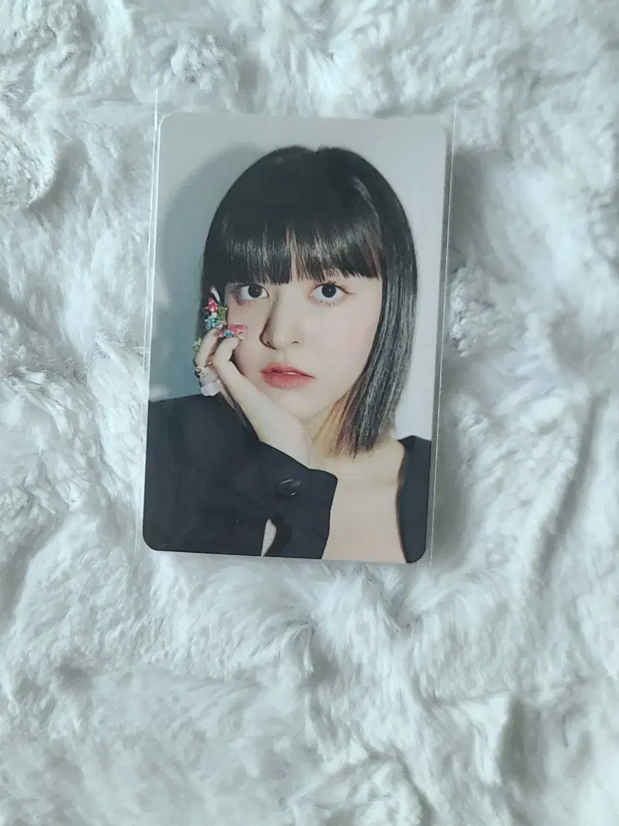 Lowest price,no offers!!)nmixx lily aladin photocard wts sell for sale