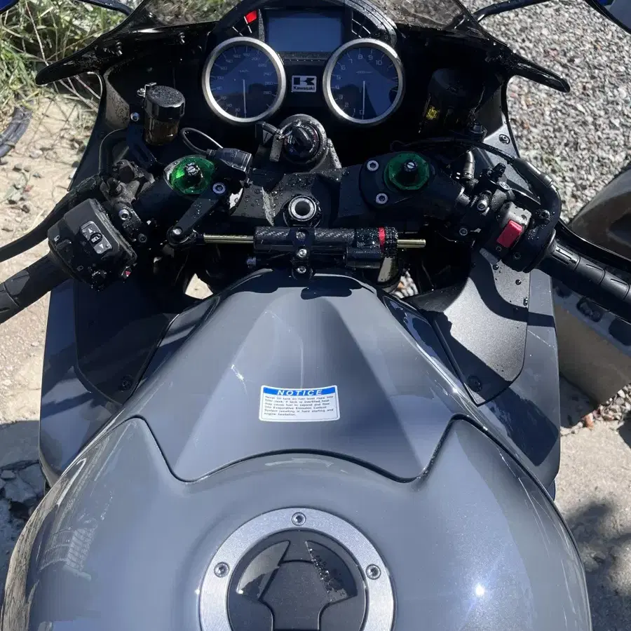 가와사키 2021년식 zzr1400