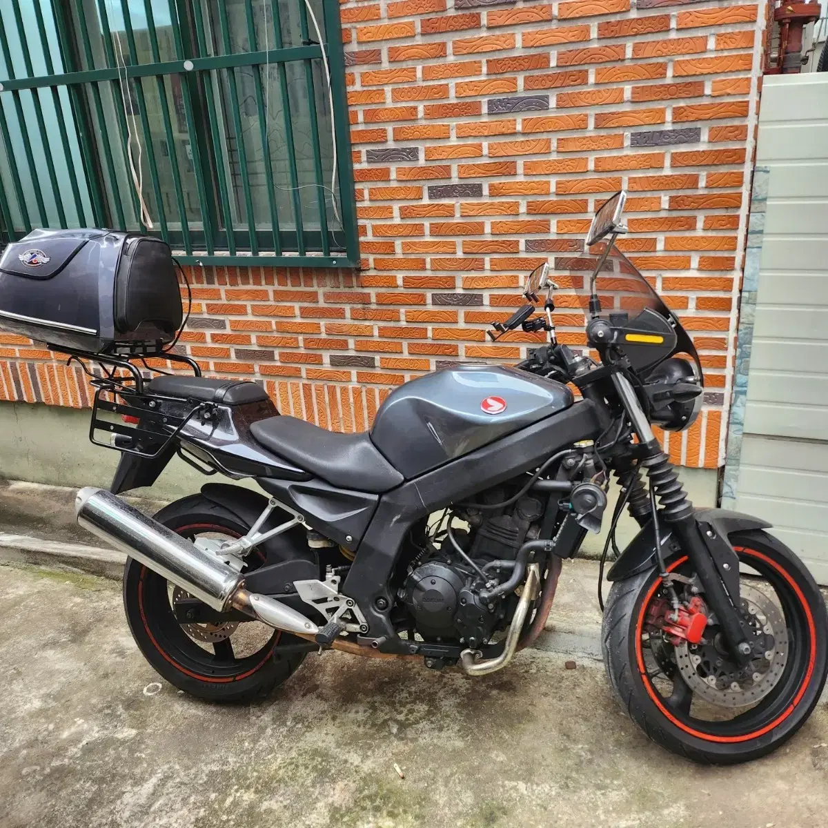 vjf (펄아이)250cc