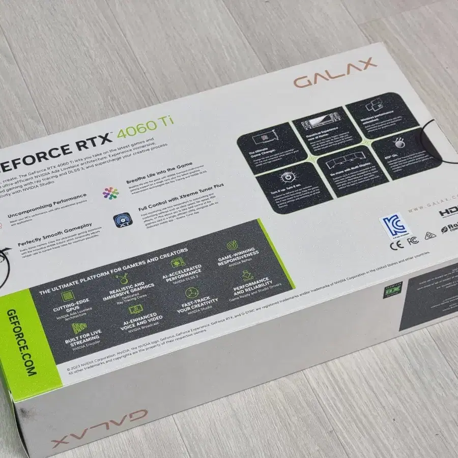 그래픽카드 박스 갤럭시 RTX 4060TI 화이트