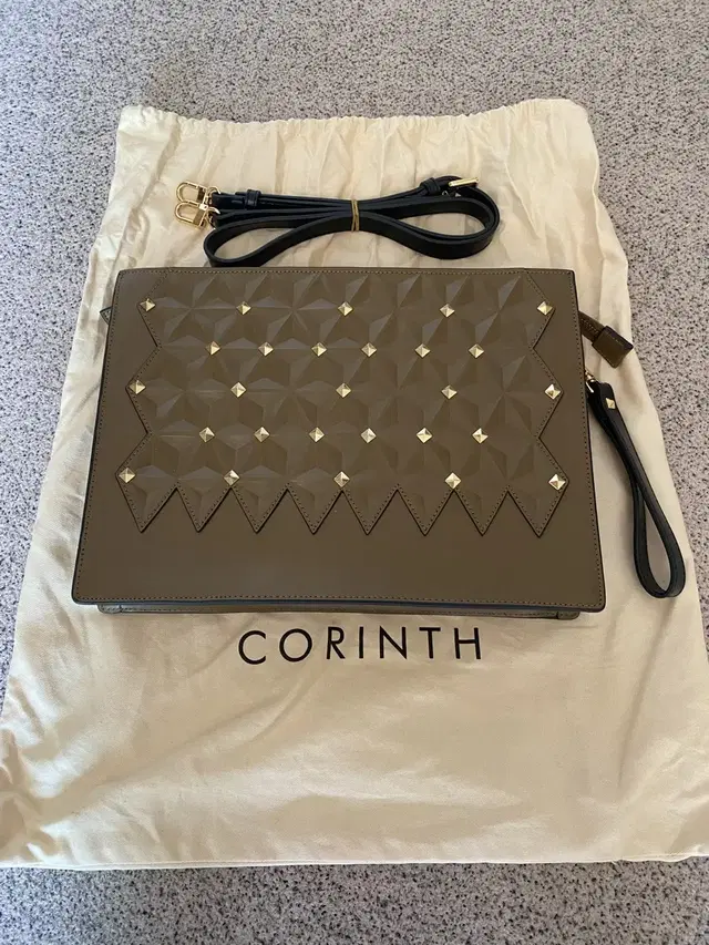 라빠레뜨 corinth 숄더백 새상품